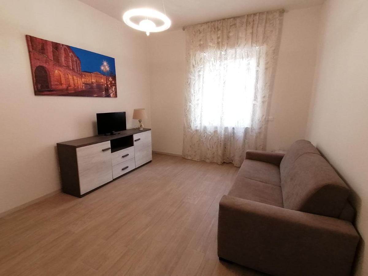 V & G House Appartement Verona Buitenkant foto